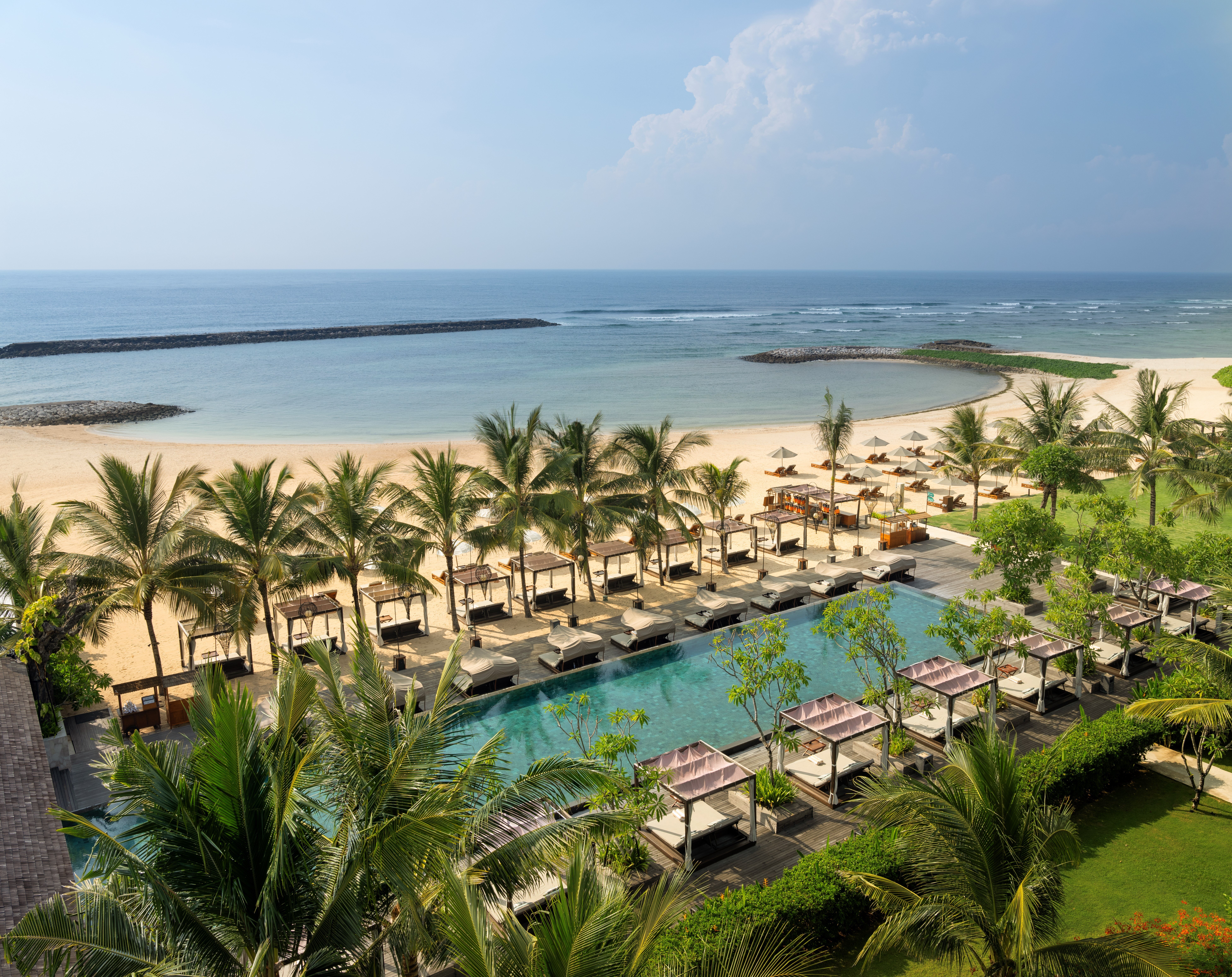 Apurva Kempinski_Reef Beach Club Aerial Shot (1) high res