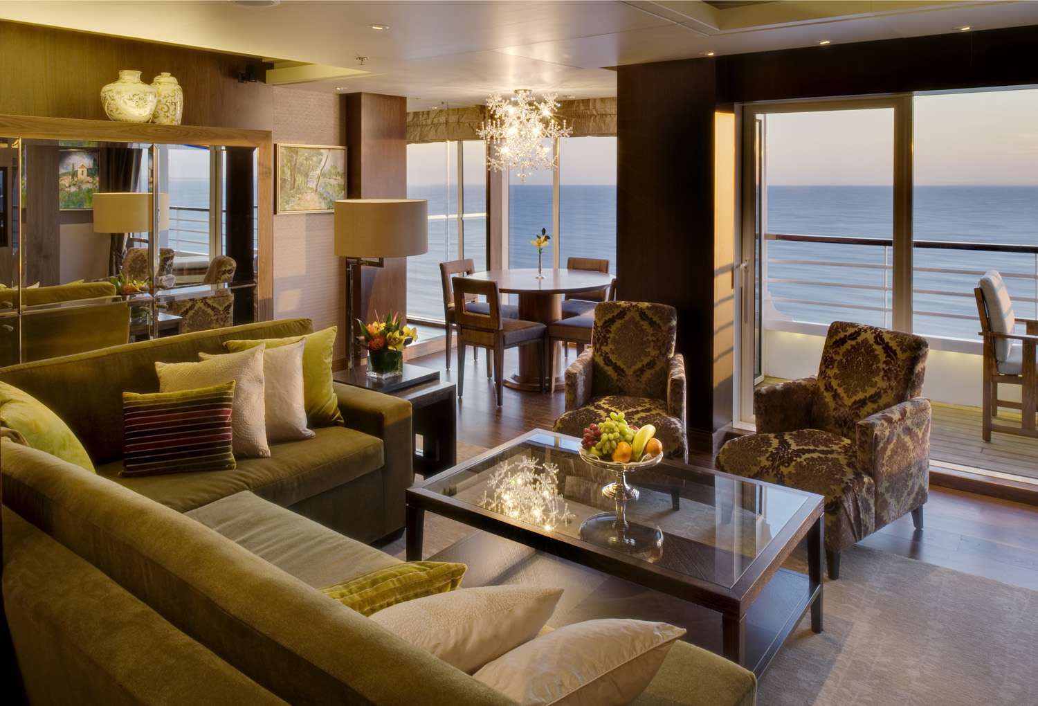 CS_Refurb_CP_LivingRoomWindows-5886bae03df78c2ccd53ced9